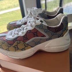 Gucci Rhython Sneakers - Multicolor