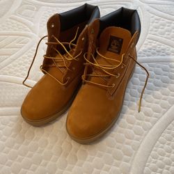 Women’s New Timberlands