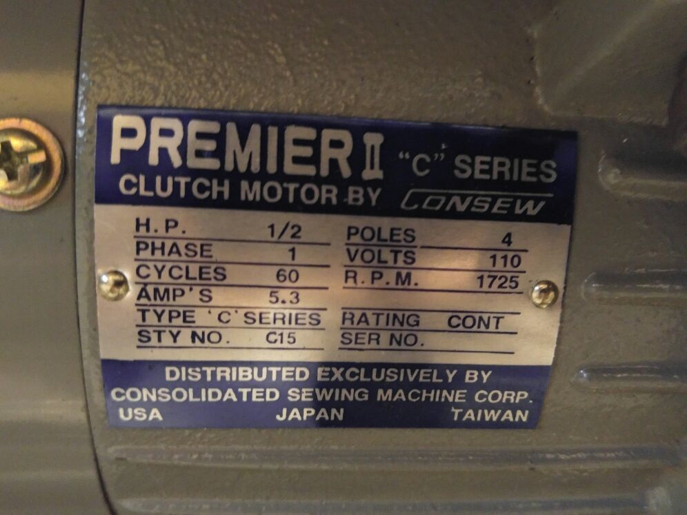 Bernina 950 Industrial ZigZag Sewing Machine for Sale in Houston, TX