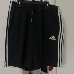 . Adidas Black 3-Stripes Athletic Shorts – Size L – Classic Sport Style!