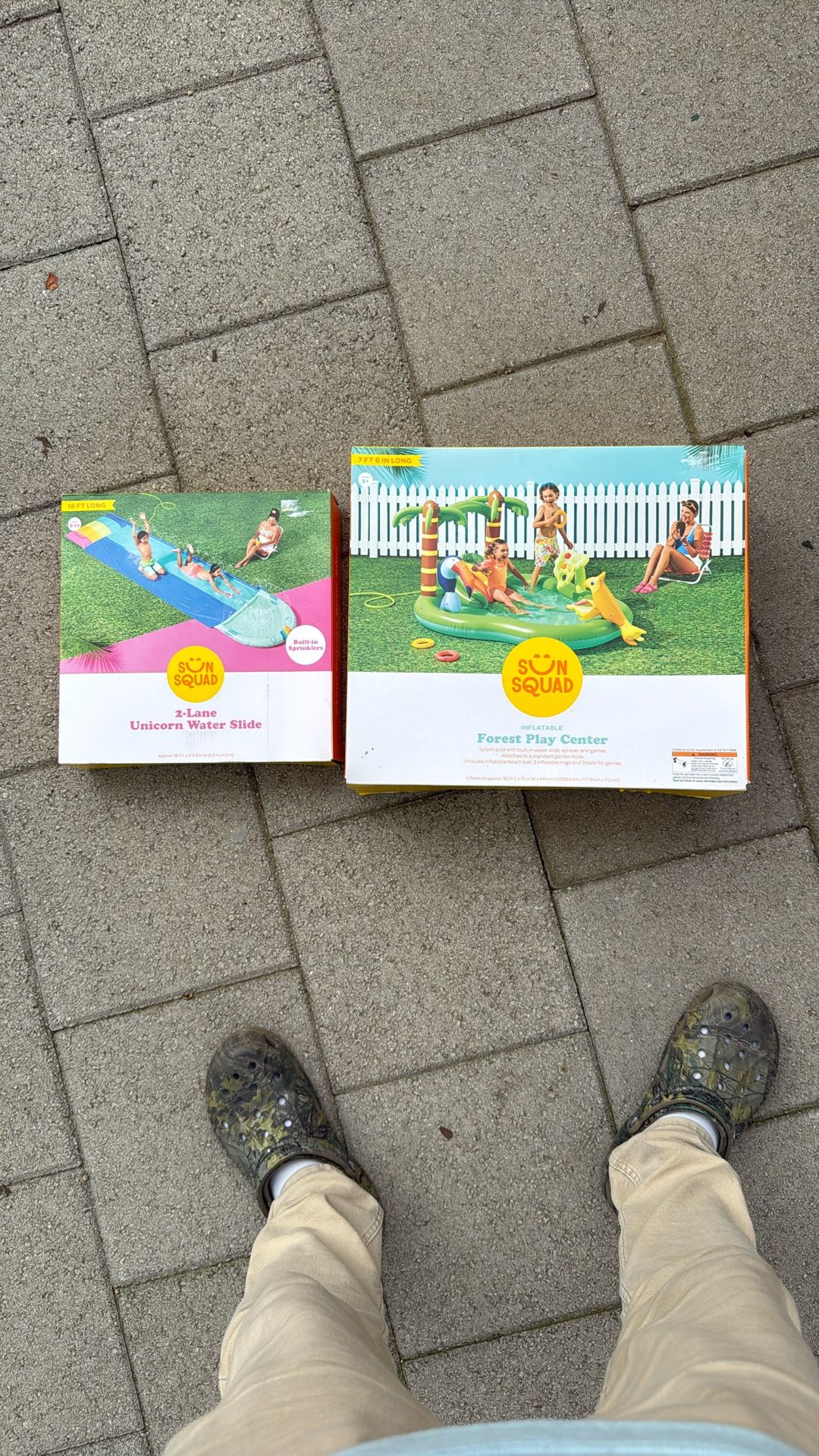 Water play center