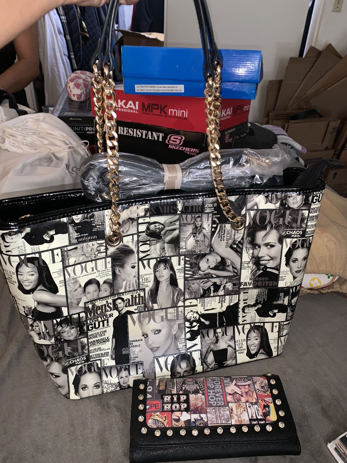 Vogue Shoulder Bag With Wallet