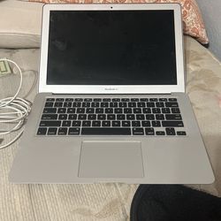 Apple Mac Book 