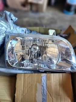 Brand New headlight Kia Sportage