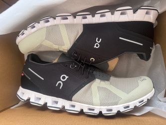 OC 5 Running Shoes
