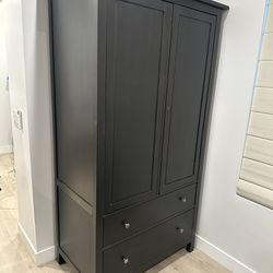 Black Wardrobe Dresser 