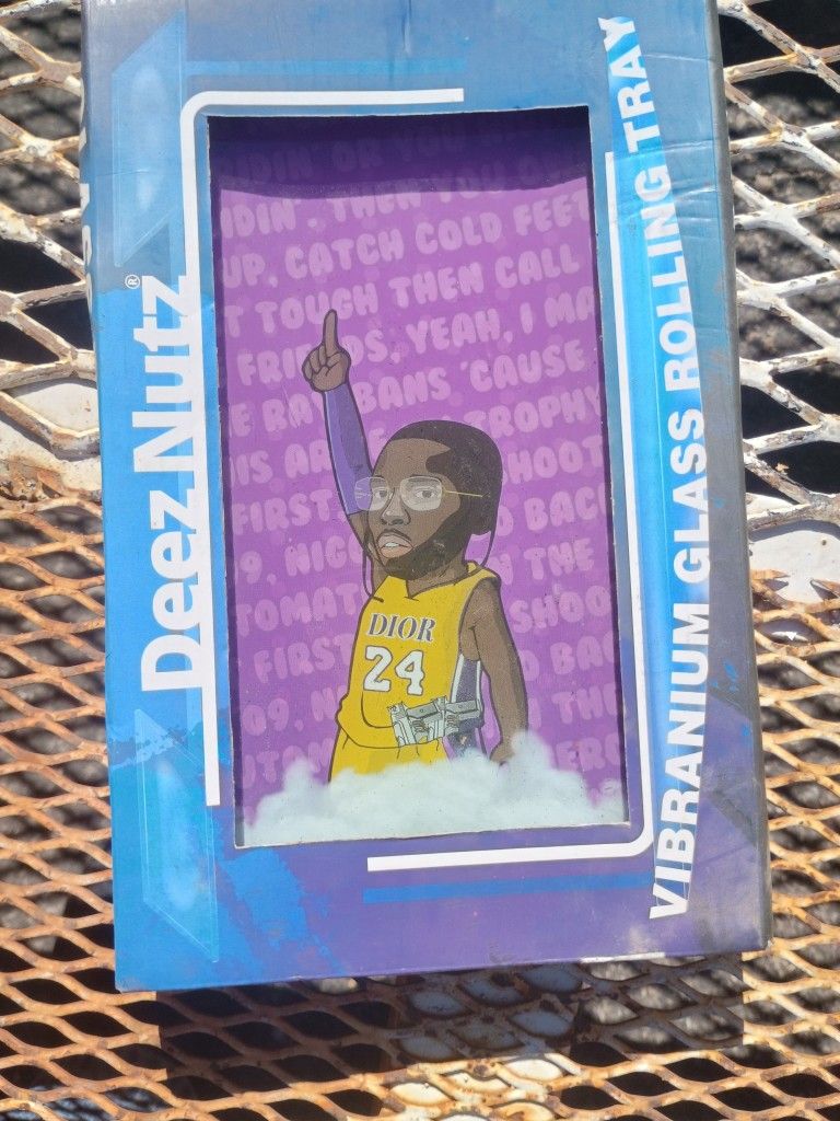 Deez Nuts Glass Rolling Tray