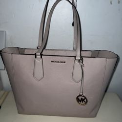 Authentic Michael Kors 