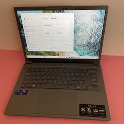 Acer Aspire 14 Ai Touch screen Intel Ultra 5 16GB RAM 1TB SSD (2025 Model / Ai Copilot+) Great Laptop 