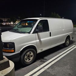 2008 Chevy Express work van