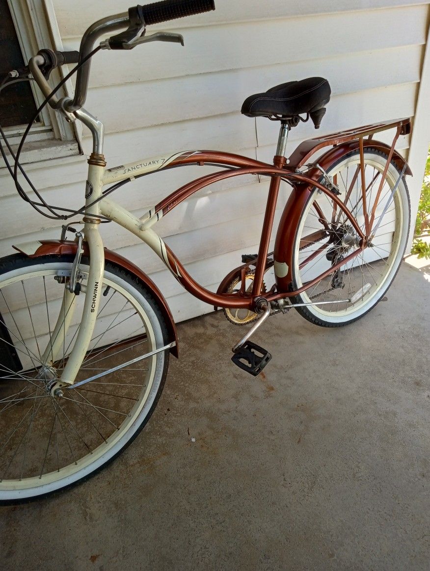 SCHWINN SANCTUARY Cruiser Bike