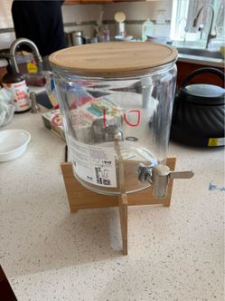 Beverage dispenser