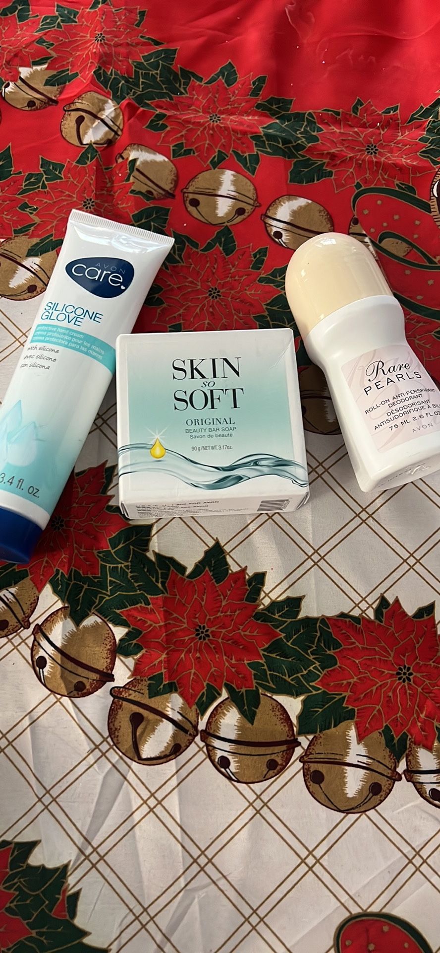 ππLast Minute Gift ππFrom Avon New / Sealed 3 Pieces In a Bag πππ
πΌ π₯ ONLY ONE SET LEFT π₯