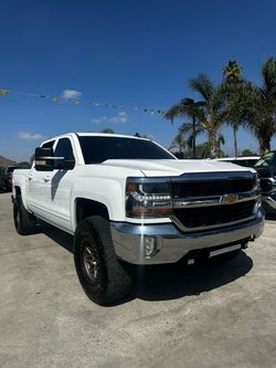 Chevrolet Silverado Crew Cab Pickup Truck