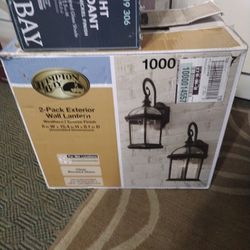 Brand New To Pack Porch Light Great Deal On 65 Dollars