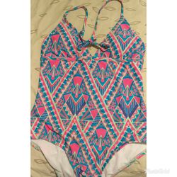 One piece bathing suit