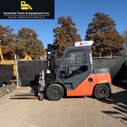 2019 Toyota 8FD40U 8,000 lbs 3-Stage Pneumatic Cab AC/Heat Diesel 4 Way Forklift