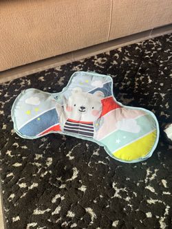 Tummy time baby pillow