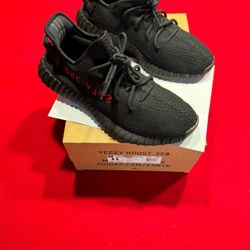 Yeezy Boost 350 V2 