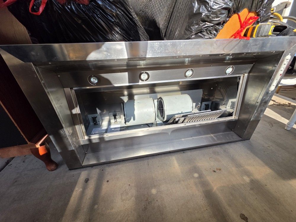 Kitchen Aid... Microwave, Oven, Hood 