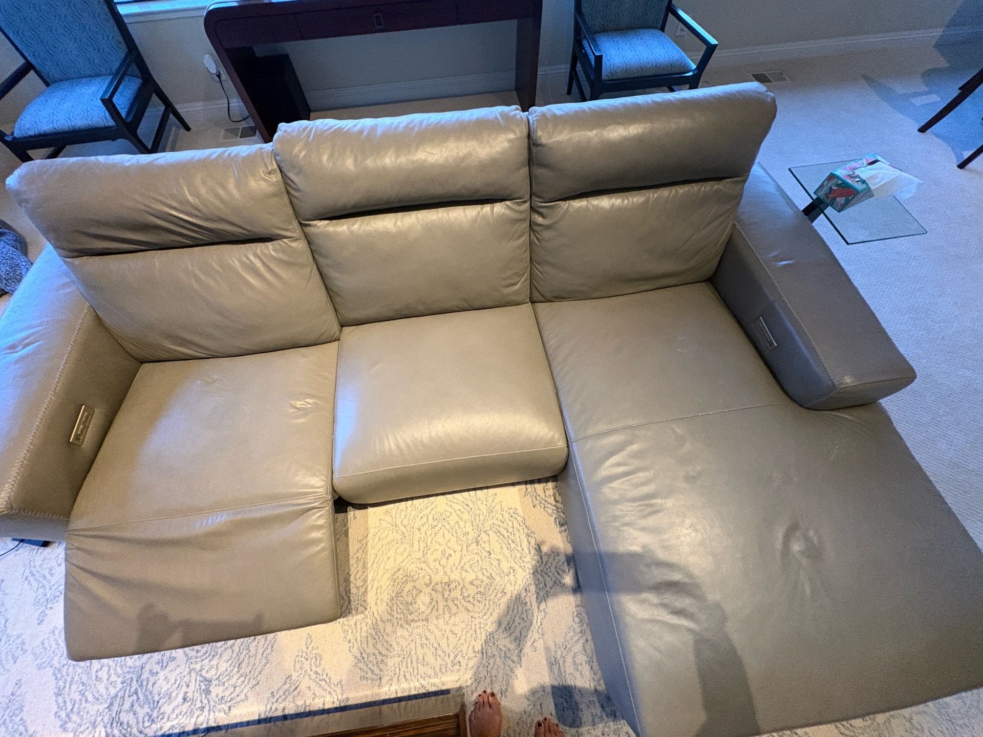 Genuine Leather L-shaped Sofa with Recliner
