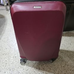 21" Ricardo Carry-on 