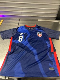 Nike Team USA Men’s Soccer Jersey #8 McKennie Size M USED