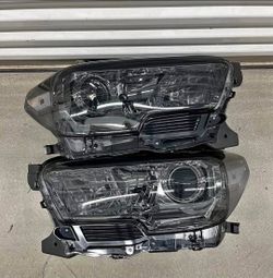 16-23 Toyota Tacoma Smoked Headlights Luces Micas Calaveras Faros Faroles Focos 
