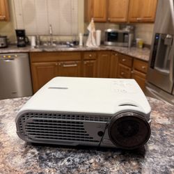 Digital Projector 