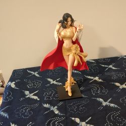 Christmas Boa Hancock Figurine 