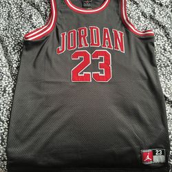 Michael Jordan jersey kids XL $10