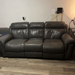 Sofá and Love seat recliners