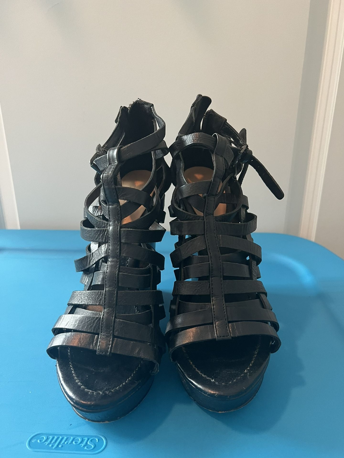 True Religion Caged Wedge Leather Sandal