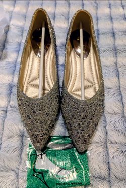 Women's Pointed Loafers - 7.5 (New)