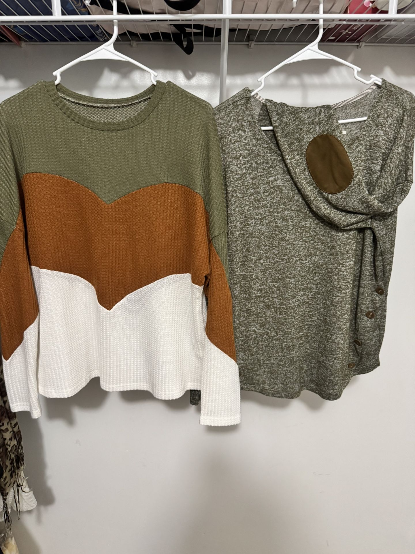 Women’s Tops