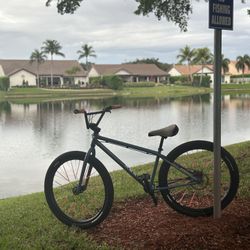 Mafia Bomma (se bike/wheelie bike) 26inch