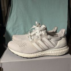Ultra Boost Triple White