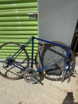 Vintage 1970s Road Bicycle New Never Assembled.
