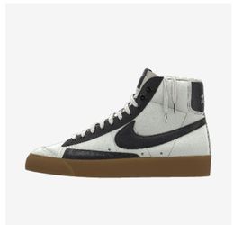 Brand New Nike Blazer Mid ‘77 Sneakers