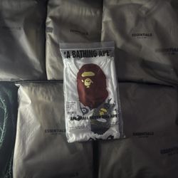 essentials hoodies/sweats