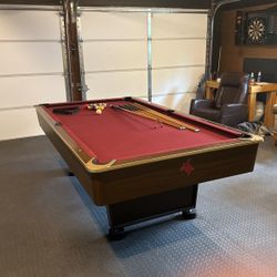 8ft Pool Table