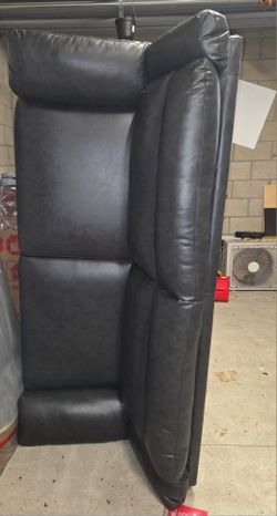 Coaster Furniture Arabella in Grey 