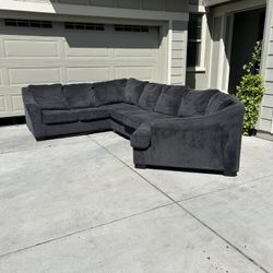 Beautiful Dark Grey Sectional With FREE DELIVERY