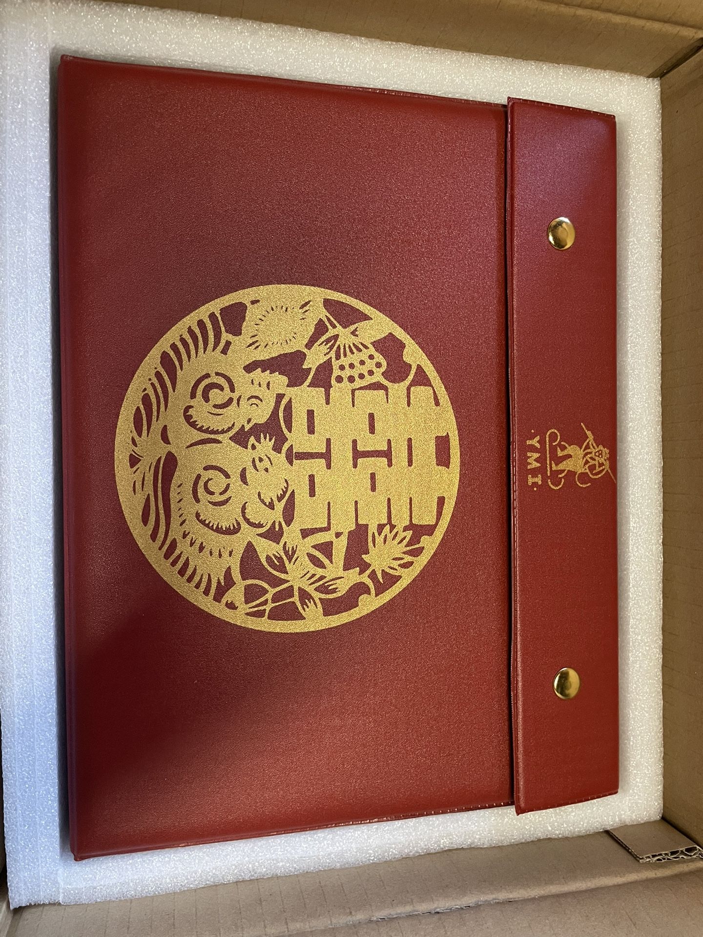 YMI(Yellow Mountain Imports) Proffesional Mahjong Set