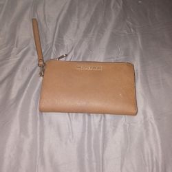 Micheal Kors Wallet/Clutch