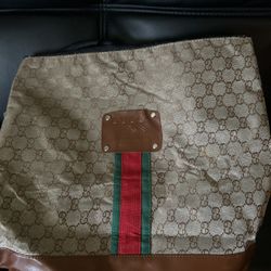 Vintage Gucci bag (negotiable)