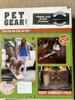 Pet Gear / Pet Ramp … New In Box