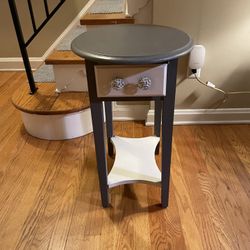 Accent Side Table 