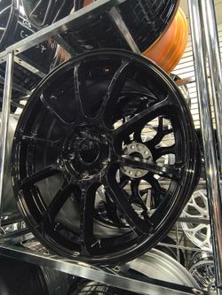 Don't Wait to Upgrade! We have the 18" 5x114.3 set you’ve been waiting for. Fits: Mazda 6, Acura TSX, Lexus RX, and Mitsubishi Eclipse. Price: Call fo