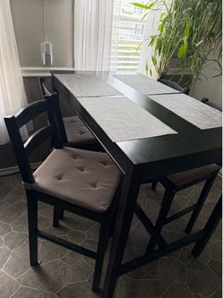 Dinning table